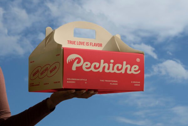 Packaging de Pechiche Colombian Style Bakery como parte de su estrategia de branding